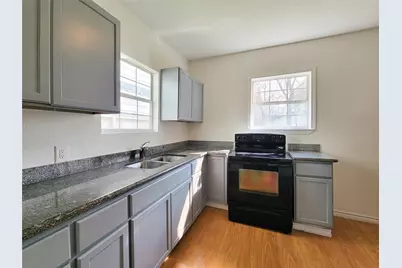 5106 Hershe Street, Houston, TX 77020 - Photo 13
