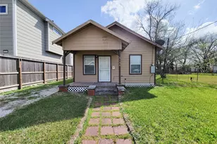 5106 Hershe St, Houston, TX 77020 - Photo 1