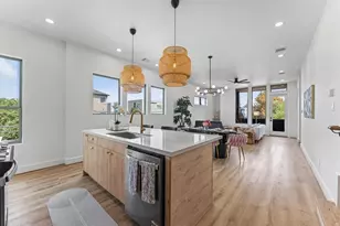 1122 W 17th St, Houston, TX 77008 - Photo 19