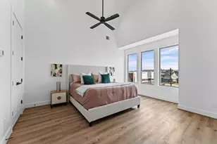 1122 W 17th St, Houston, TX 77008 - Photo 23