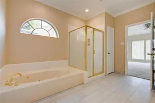 4006 Forest Birch Ct, Houston, TX 77059 - Photo 31