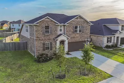 4510 Red Yucca Drive, Baytown, TX 77521 - Photo 3