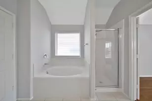 14127 Fox Creek Park Dr, Houston, TX 77083 - Photo 15