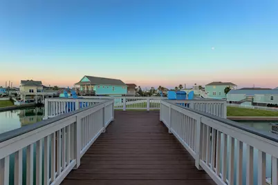 4219 Nueces Drive, Galveston, TX 77554 - Photo 33