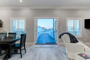 4219 Nueces Dr, Galveston, TX 77554 - Photo 5