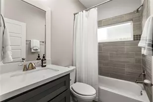 7709 Nasser Ln, Houston, TX 77055 - Photo 23
