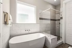 7709 Nasser Ln, Houston, TX 77055 - Photo 19
