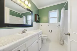 1833 Saxony Ln, Houston, TX 77058 - Photo 19