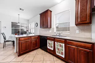 3705 Canterbury Park Dr, Pearland, TX 77584 - Photo 17