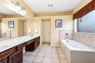 3705 Canterbury Park Dr, Pearland, TX 77584 - Photo 21
