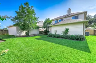 3705 Canterbury Park Dr, Pearland, TX 77584 - Photo 35