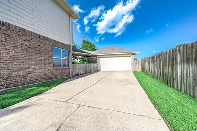 3705 Canterbury Park Drive, Pearland, TX 77584 - Photo 31
