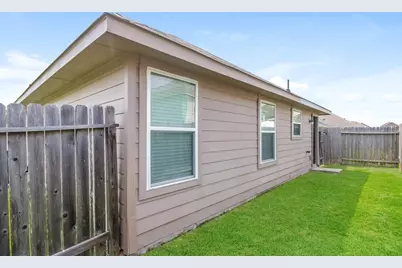 13206 Withee Path Lane, Houston, TX 77048 - Photo 3
