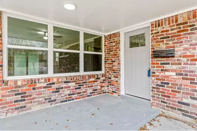 10615 Clematis Lane, Houston, TX 77035 - Photo 5