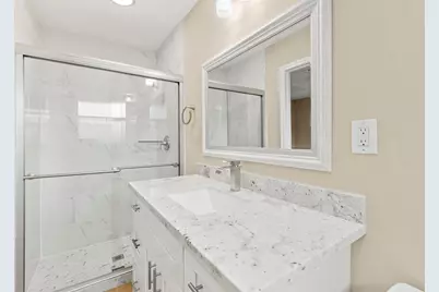 10615 Clematis Lane, Houston, TX 77035 - Photo 13