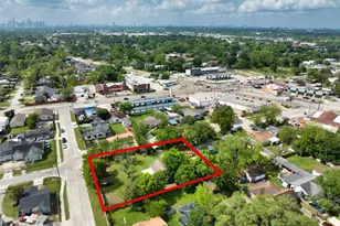 135 Luther, Houston, TX 77076 - Photo 1