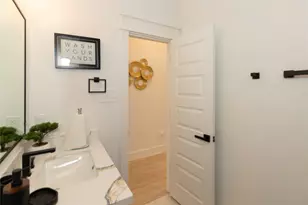 4902 Higgins St, Houston, TX 77033 - Photo 33