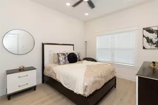 4902 Higgins St, Houston, TX 77033 - Photo 17