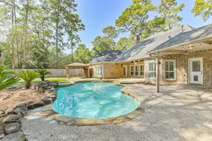 27 Hornsilver Pl, The Woodlands, TX 77381 - Photo 7