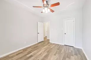 27 Hornsilver Pl, The Woodlands, TX 77381 - Photo 41