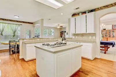 1505 Maple Leaf Court, Pearland, TX 77581 - Photo 11