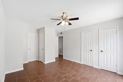 12500 Sandpiper Drive #121, Houston, TX 77035 - Photo 11