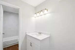 12500 Sandpiper Dr, Houston, TX 77035 - Photo 13