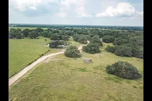 10309 Co Rd 1, Hallettsville, TX 77964 - Photo 33