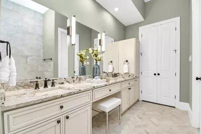 631 N Live Oak Street, Houston, TX 77003 - Photo 29