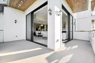 631 N Live Oak St, Houston, TX 77003 - Photo 13