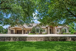 5106 Bayou Blvd, Baytown, TX 77521 - Photo 1