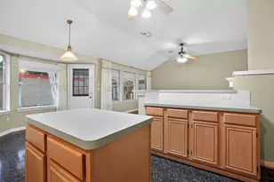 12530 Meadowglen Dr, Meadows Place, TX 77477 - Photo 13