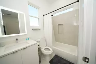4607 Edmund St, Houston, TX 77020 - Photo 17