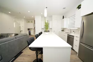 4607 Edmund St, Houston, TX 77020 - Photo 3