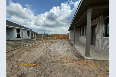 5303 Yellow Perch Drive, Baytown, TX 77521 - Photo 7