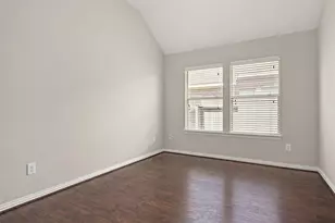 7611 Waterlilly Ln, Pearland, TX 77581 - Photo 11