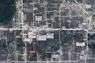 10106 Meadow Lake Ln, Houston, TX 77042 - Photo 41