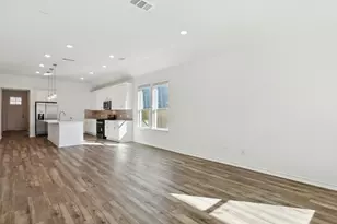 210 Pr Rdg Ln, Montgomery, TX 77356 - Photo 9