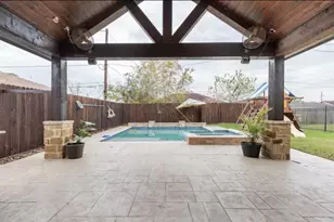 6806 Heron Dr, Houston, TX 77087 - Photo 11