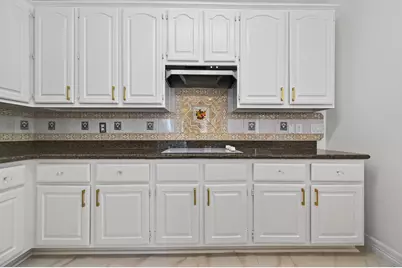 2431 Parkwood Lane, Sugar Land, TX 77479 - Photo 9