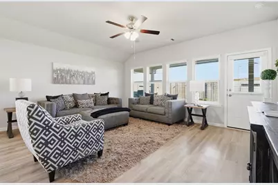 13211 Lanrin Park Lane, Houston, TX 77044 - Photo 11