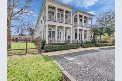 616 W 26th Street, Houston, TX 77008 - Photo 3