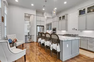 616 W 26th St, Houston, TX 77008 - Photo 13