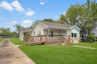 405 N College Street, Weimar, TX 78962 - Photo 3