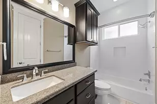 426 W 26th St, Houston, TX 77008 - Photo 21