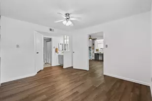 1500 Bay Area, Houston, TX 77058 - Photo 21