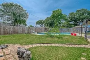 11714 McLain Blvd, Houston, TX 77071 - Photo 25