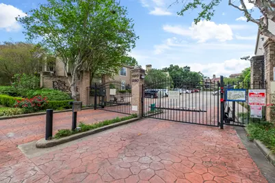 1860 White Oak Drive #355, Houston, TX 77009 - Photo 1