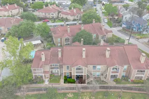 1860 White Oak Dr, Houston, TX 77009 - Photo 3
