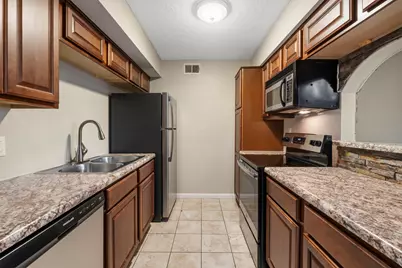 1860 White Oak Drive #355, Houston, TX 77009 - Photo 13